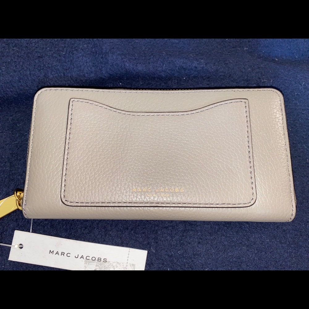 MARC JACOBS GreyZip-Around wallet long wallet